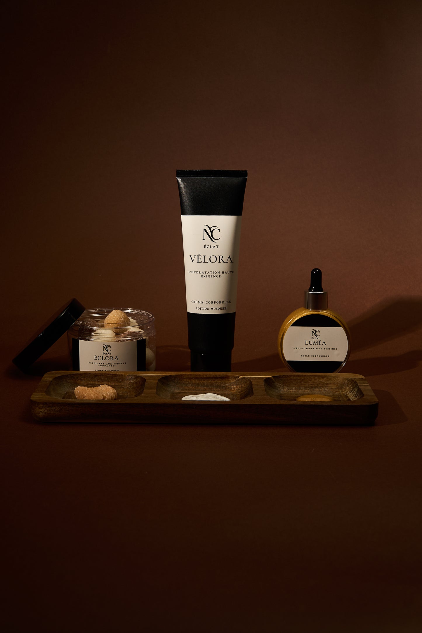 L'ESSENCE COMPLÉTE