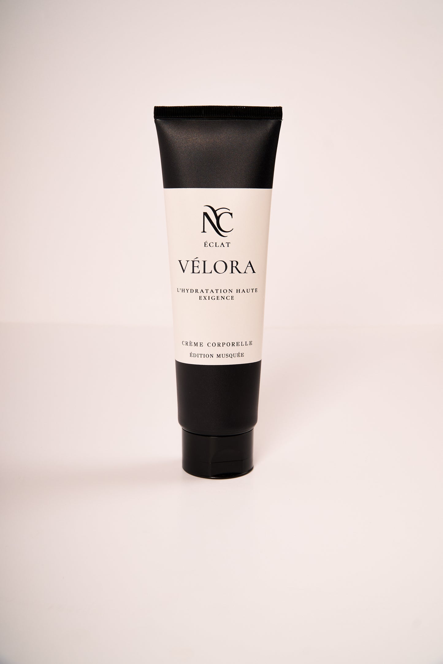 VÉLORA — Crème Hydratante Nourissante Corps