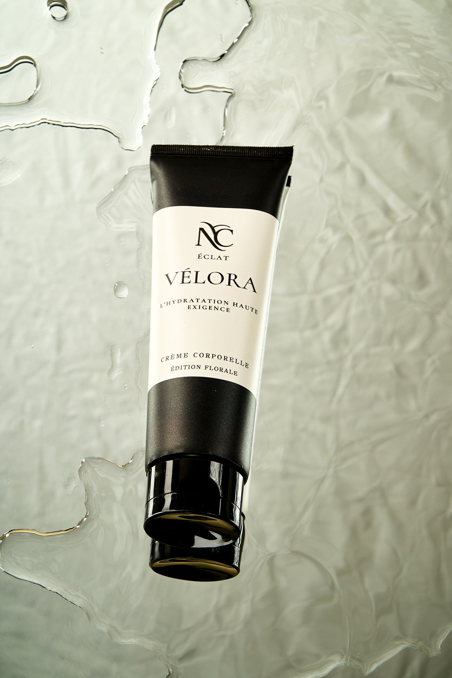 VÉLORA — Crème Hydratante Nourissante Corps